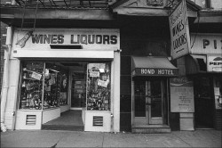 bondhotel1.jpg